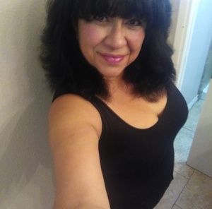 Meet your Posher, Linda